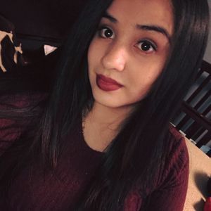 Meet your Posher, Karina